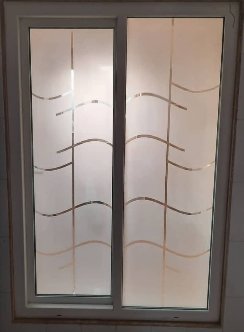 انواع پنجره upvc و شیشه دو جداره